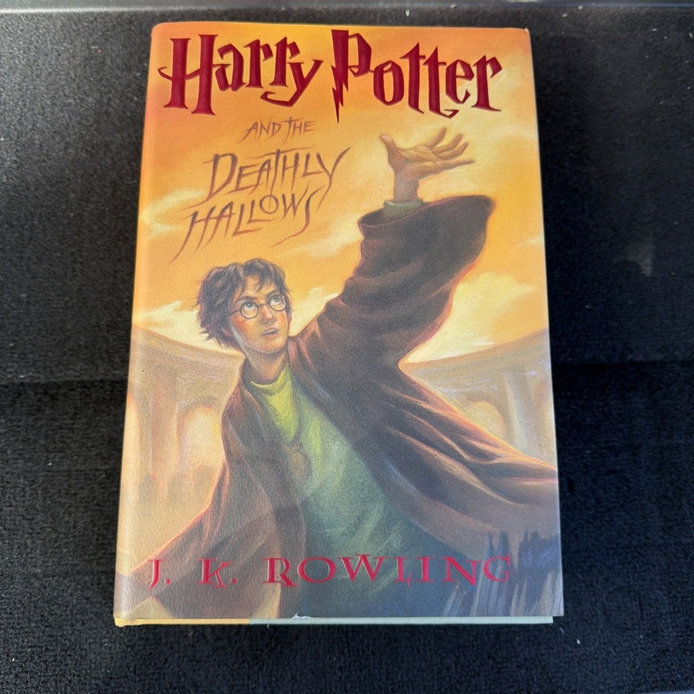 Harry Potter And The Deathly Hallows - RARE 1st EDITION / 1st PRINT With Errors
